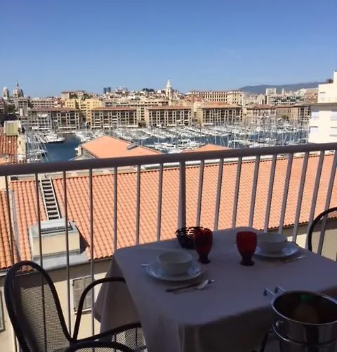 Suite Privee Du Balcon Du Vieux Port Marseille